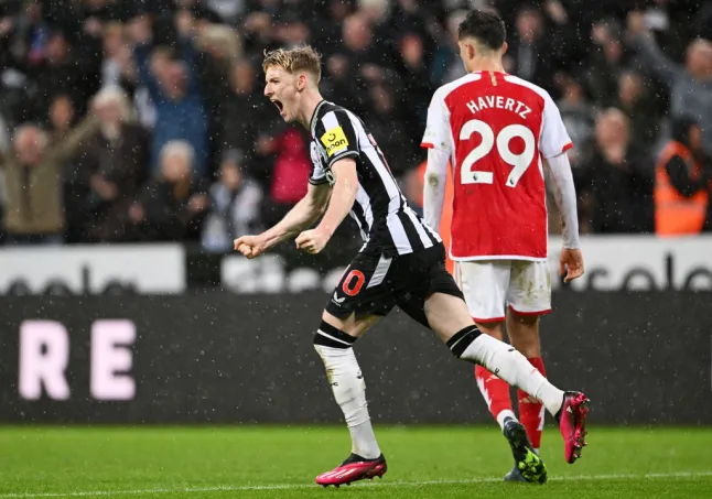 The VAR That Could Crown Champions: West Ham vs Arsenal and What It Means for Bettors